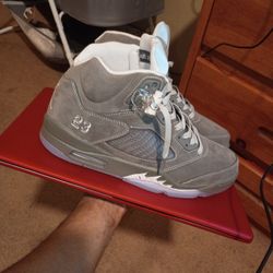 Wolf Grey Jordan 5s