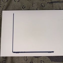 Latest MacBook Air 15” Midnight Black M4 16GB 512GB Apple Receipt I Can Come To you Deliver  