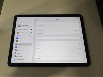 Blue iPad Air (4th Generation) 64 GB