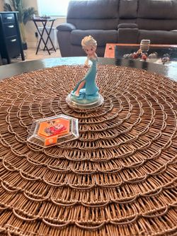 Disney infinity Elsa and play disc