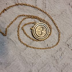 Harry Potter's Time Turner And  Small Sticker book