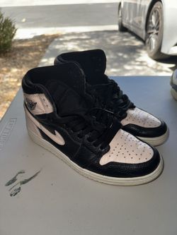Men Jordan 1 Crimson Tint 