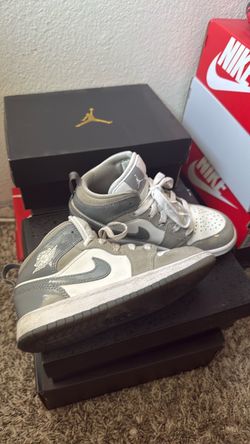 Boys shoes