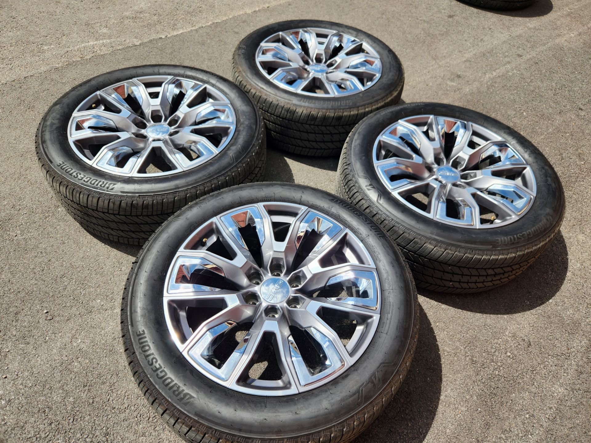 20" gmc denali factory wheels and tires