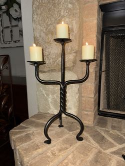 💥STEEL FORGED METAL TWIST CANDELABRA 