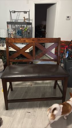 Bar bench