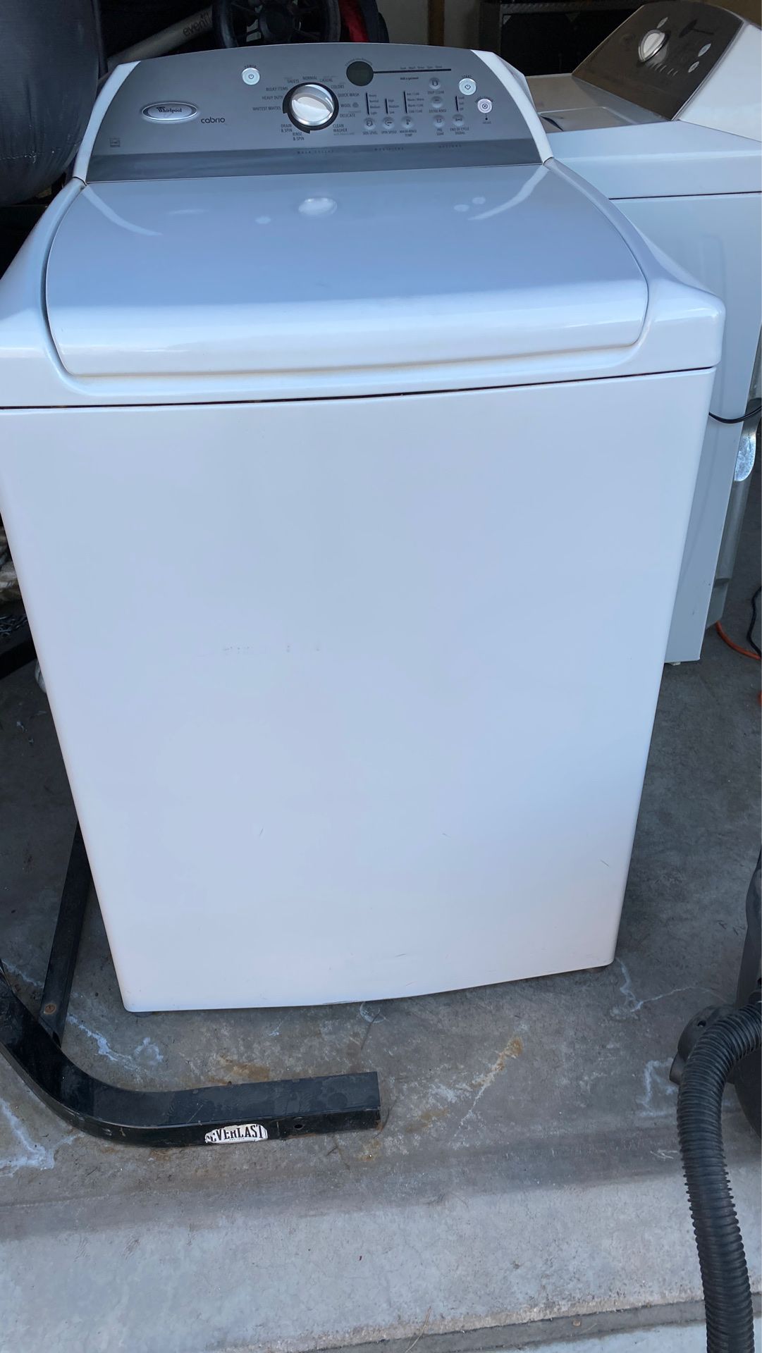 Whirlpool cabrio washer and dryer set for Sale in Henderson, NV OfferUp