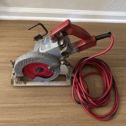 SKILSAW HD77 7-1/4 warm Dry Saw