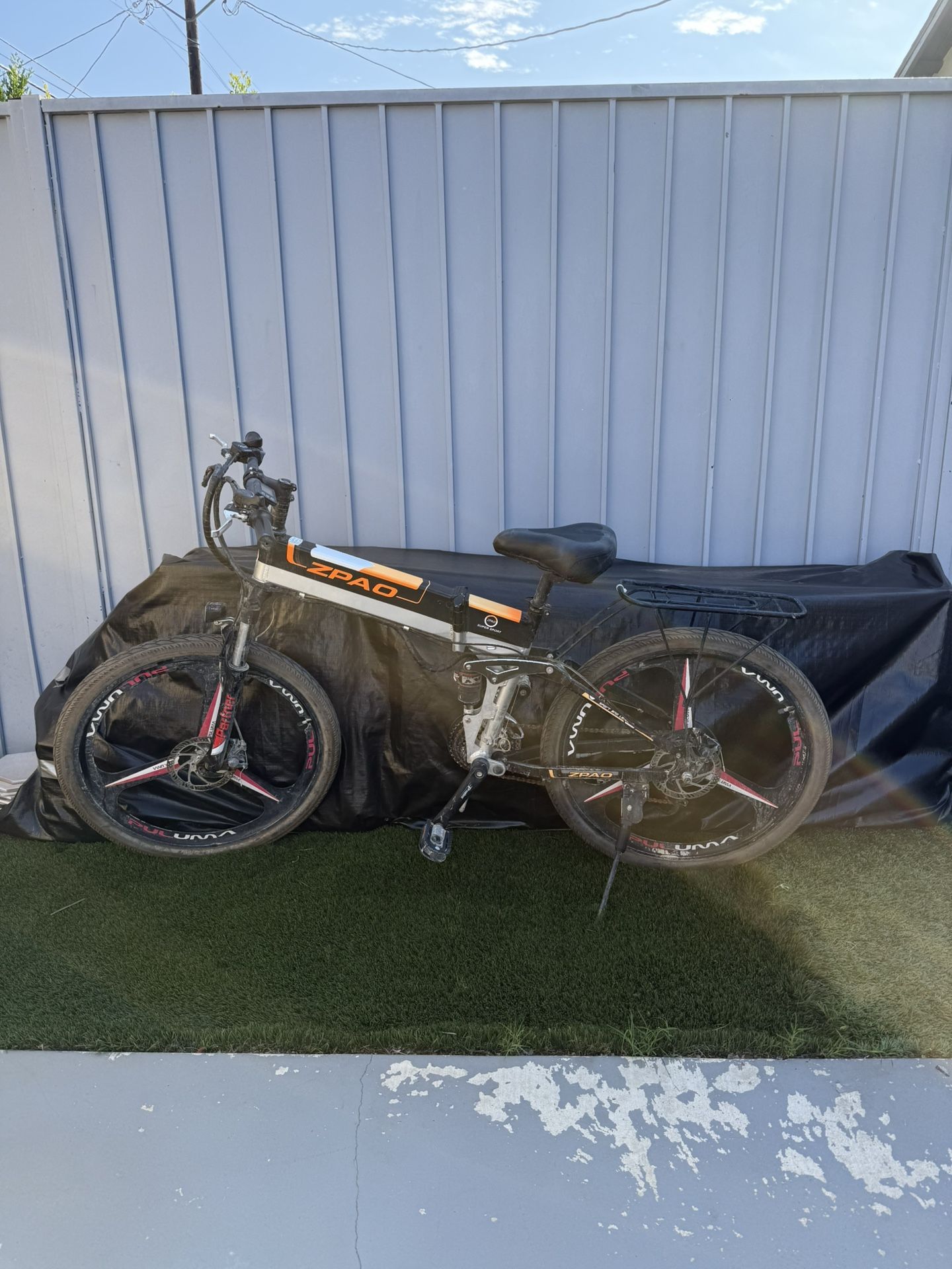 ZPAO Electric Foldable Bike – 30km/h, Integrated Battery