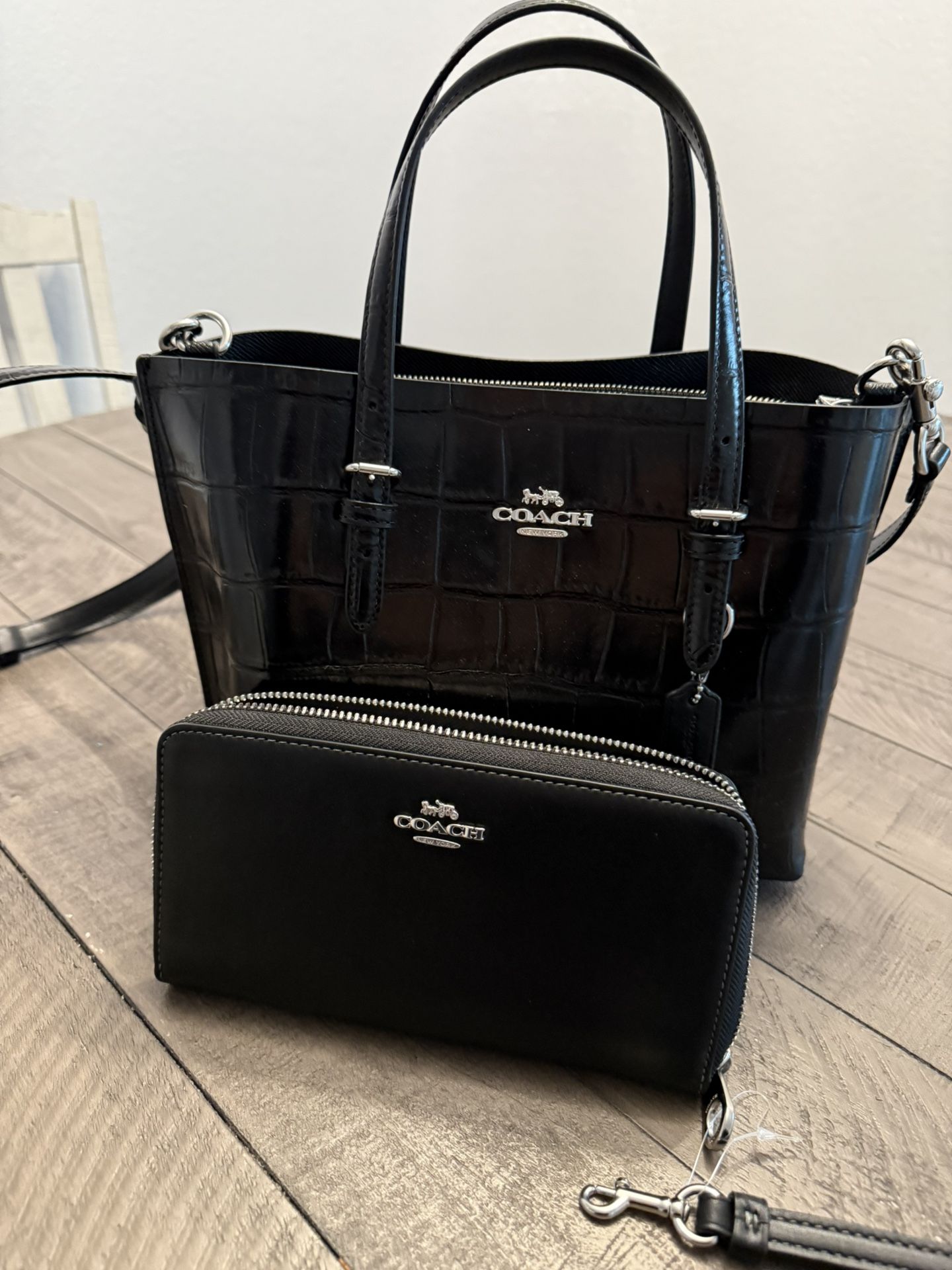 New Coach Handbag And Wallet