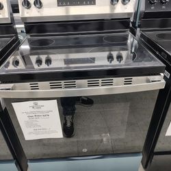 $479(MSRP$929, Save $450) GE 4 Burner Electric Range With Steam Clean and Dual Heat Element