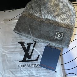 LV beanie