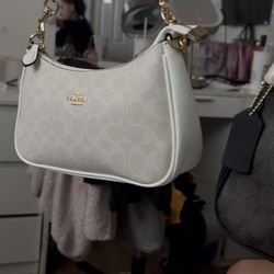 White Coach Bag 