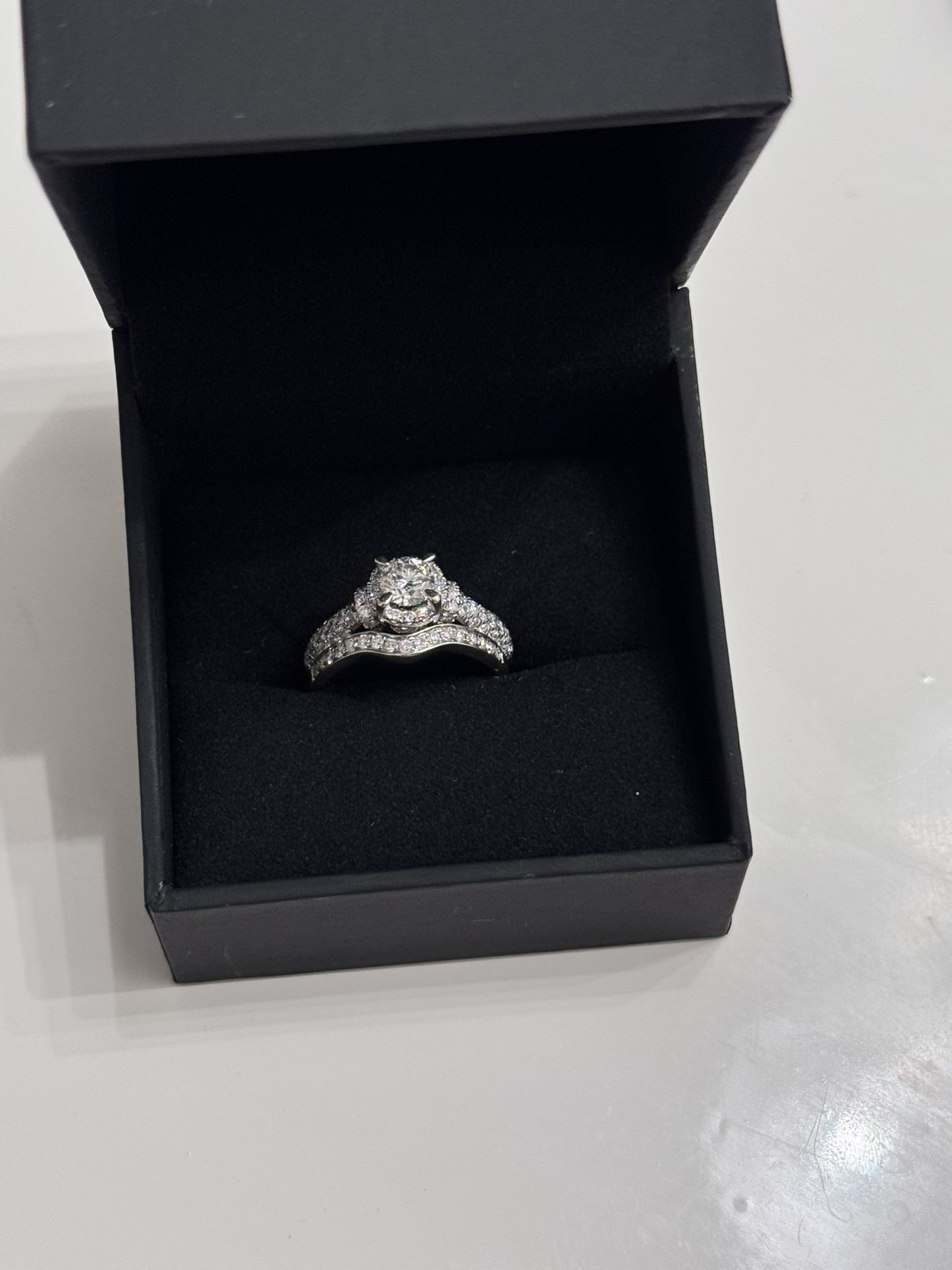 Ladies Diamond Ring & Band