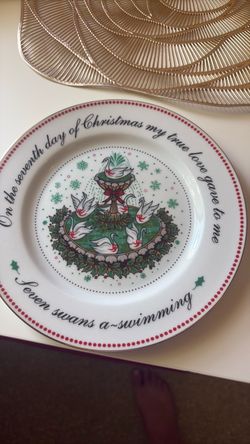Christmas dining plates