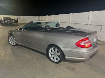 2005 Mercedes-Benz CLK-Class