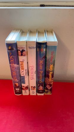 VHS bundle  of Disney Movies