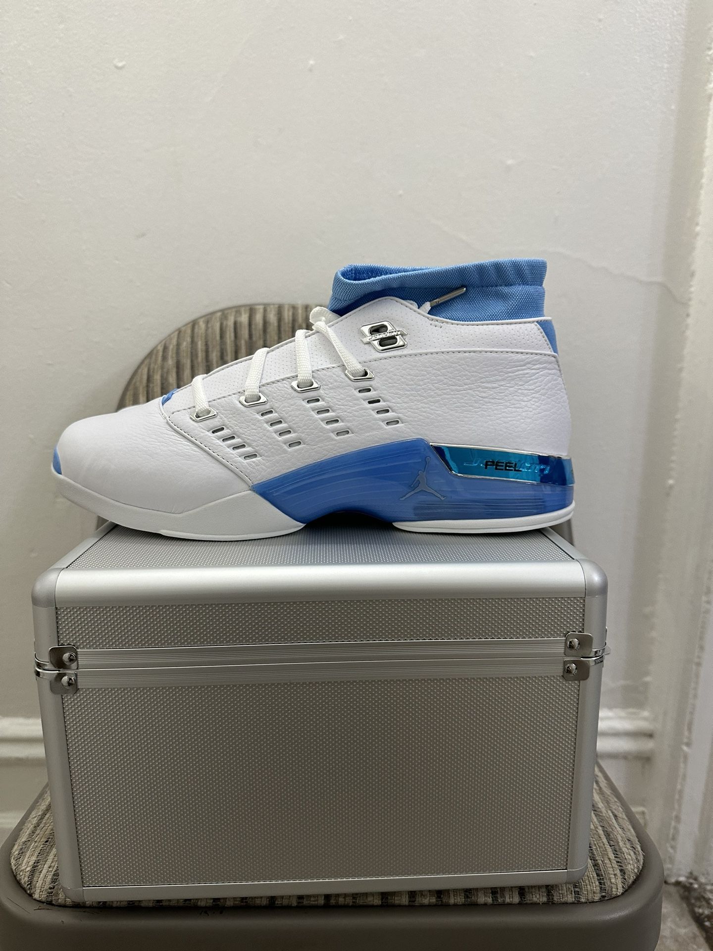 Air Jordan 17 Low University Blue 2024 - Size 12 - NYC Only
