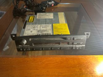 E46 radio with Bluetooth adapter