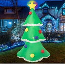 INFLATABLE CHRISTMAS TREE DECOR