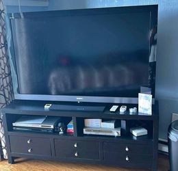 60 Inch Sony Tv (With Or Without TV Stand)