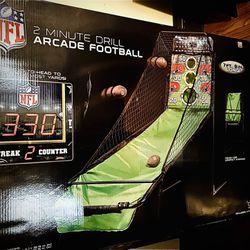 NFL 2 MINUTE DRILL ARCADE GAME New In Box