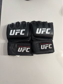 UFC BLACK LEATHER HALF FINGER GLOVES