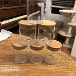 Small Jars With Bamboo Lid