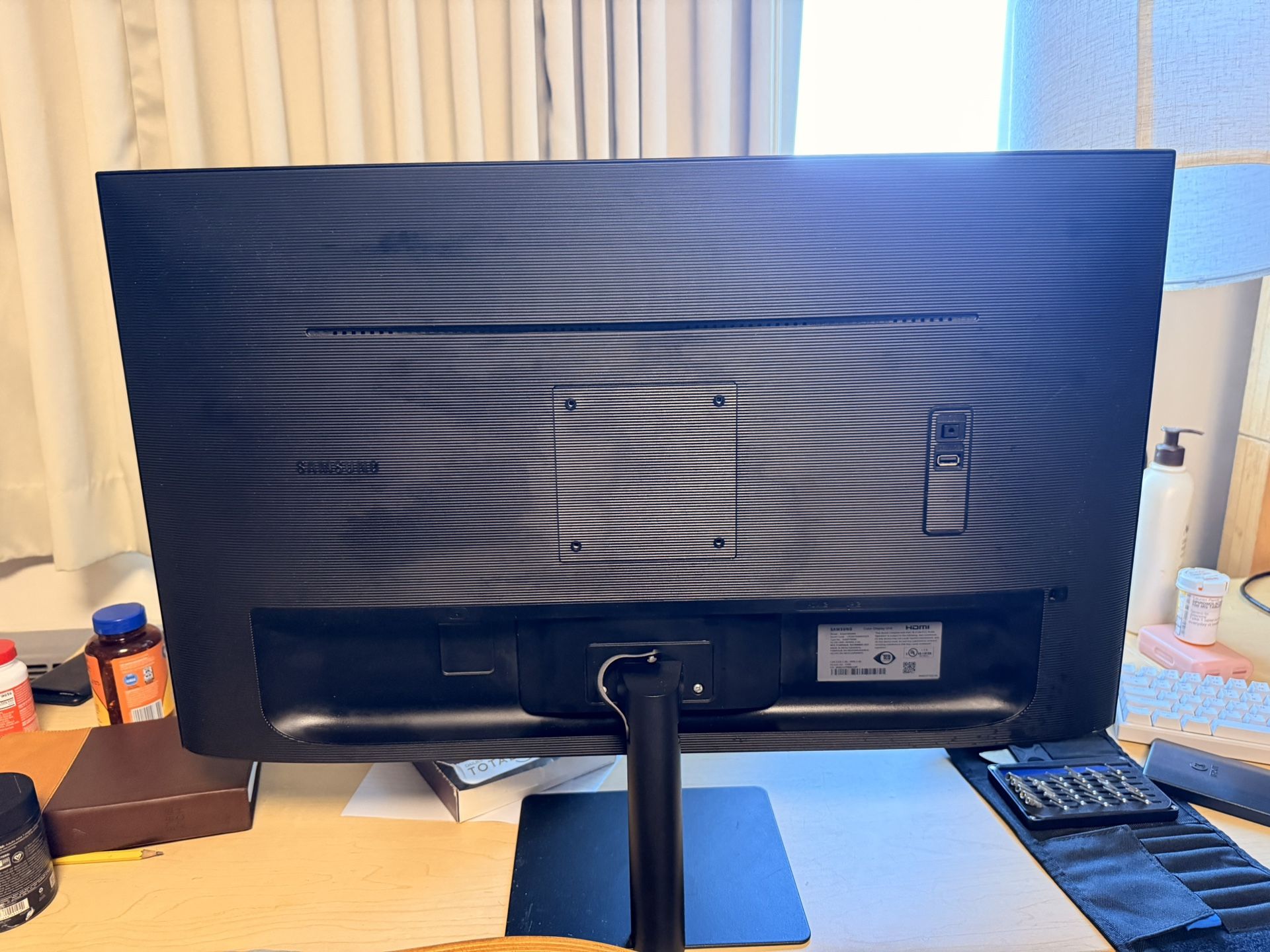 32” ViewFinity S70A 4K UHD High Resolution Monitor