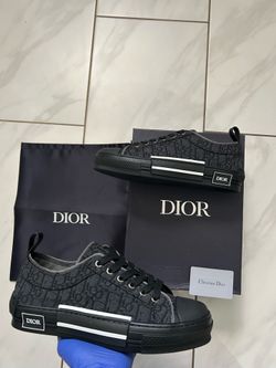 NEW! Dior Shoes Size 10