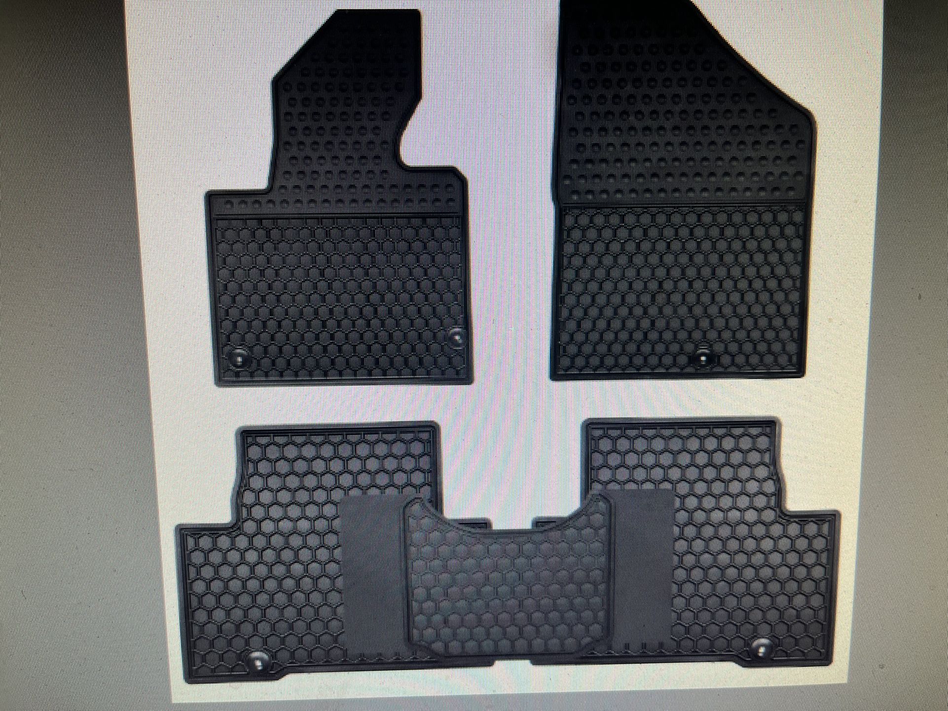 Hyundai Santa Fe Sport 18-18’ New Mat Set, Rubber, All Weather