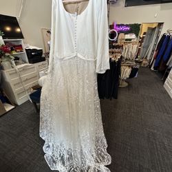 Plus Size Wedding Gown 