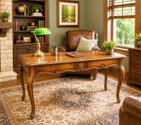 Beautiful French provincial writing desk table antique