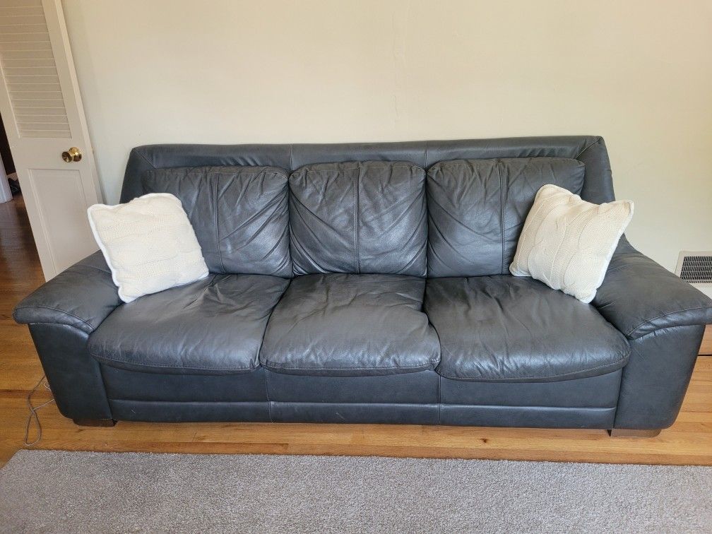 Nicoletti Leather Sofa