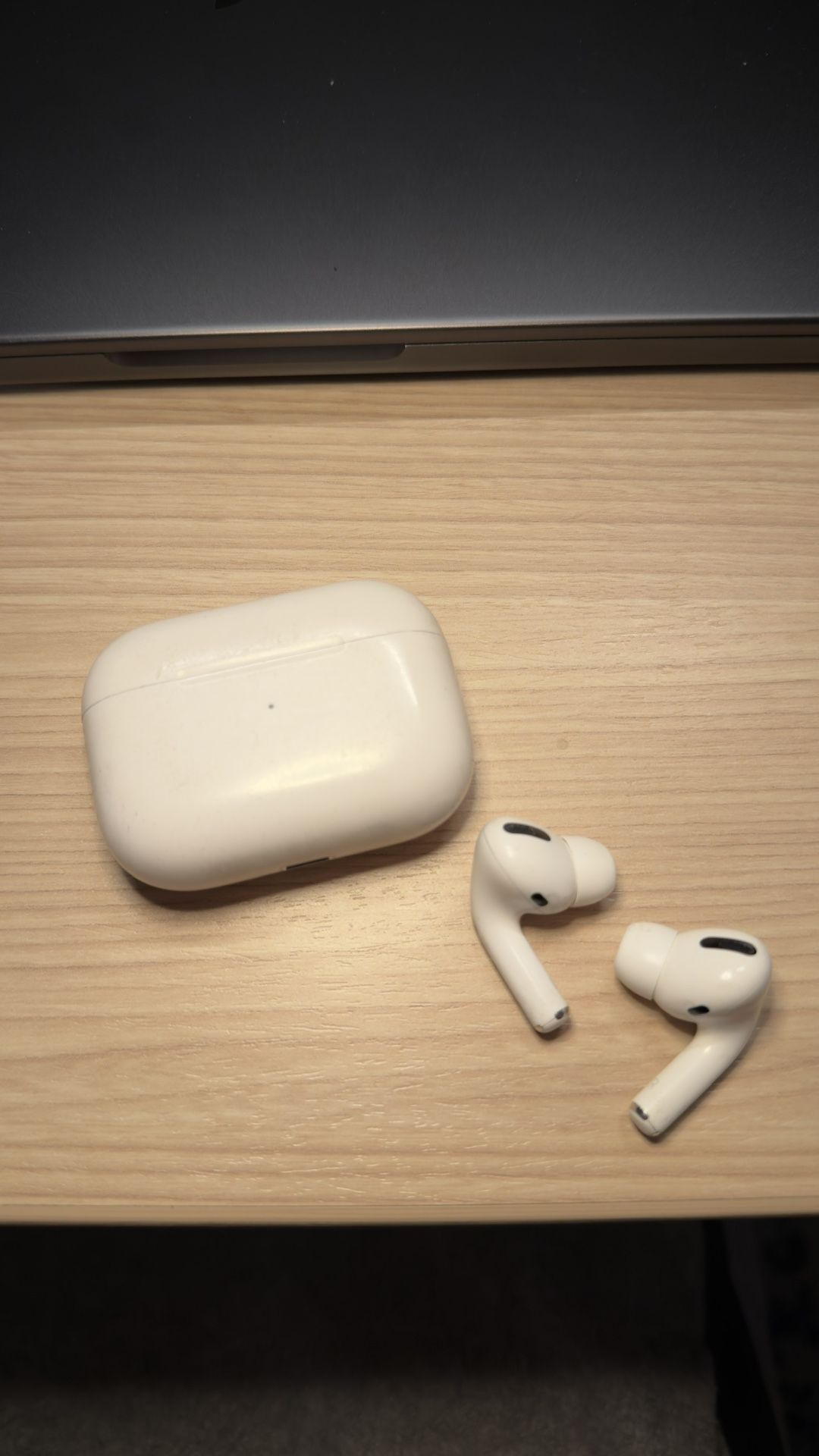 AirPods Pro 1st gen