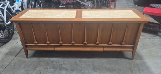 1960 Lane Hope Chest