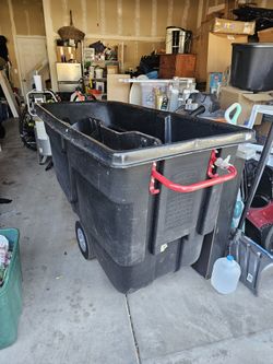 Heavy Duty Trash Bin