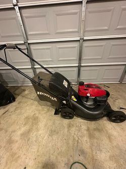 Honda gas mower