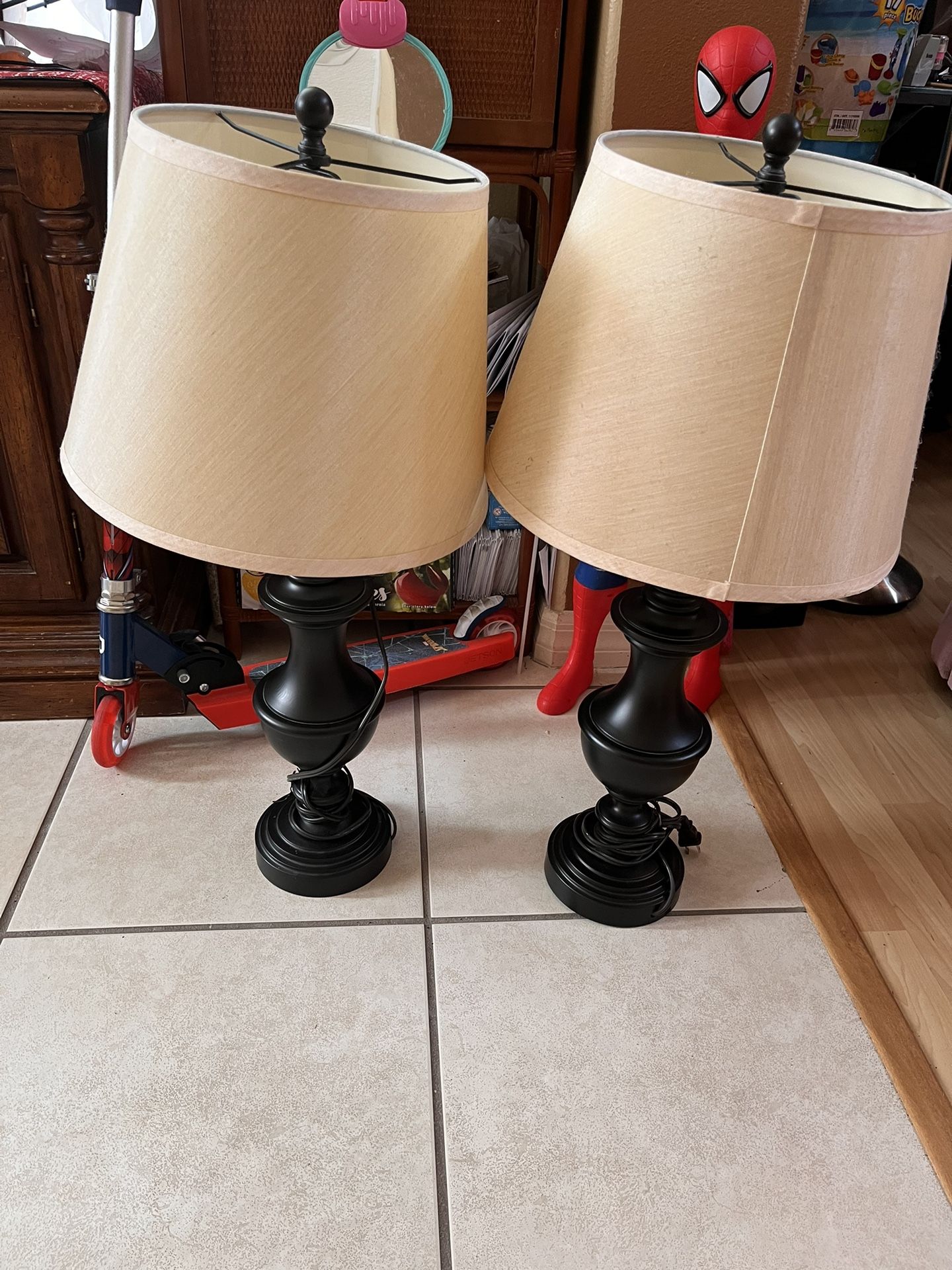 2 Beautiful Table Lamps And Others