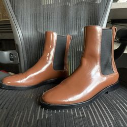Everlane Chelsea Boot