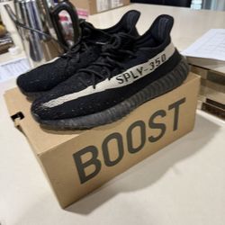 Yeezy Boost 350 V2
