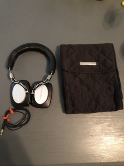 Bowers & Wilkins Headphones