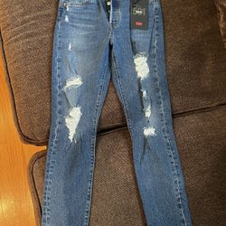 Levi’s 501 Skinny Jeans