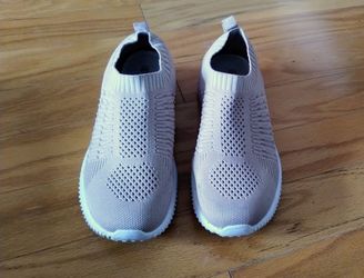TIOSEBON comfy lightweight slip on knit shoes