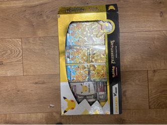 Pokemon TCG 25th Celebrations Pikachu V-Union Special Collection Box