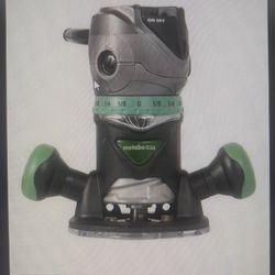 Metabo Corded HPT Router Fixed Base 11 Amp Motor 2-1/4 Peak HP Variable Speed M12VC 