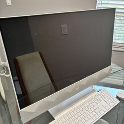 HP Pavilion All-in-one 27”