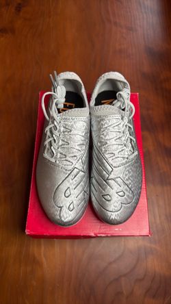 NEW BALANCE FURON v7 DIDPATCH JUNIOR FG GREY GREY KIDS/YOUTH