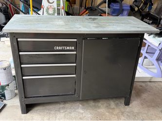 Craftsman work bench