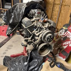 Chevy 305ci Completely Rebuilt .. Asking $1,000